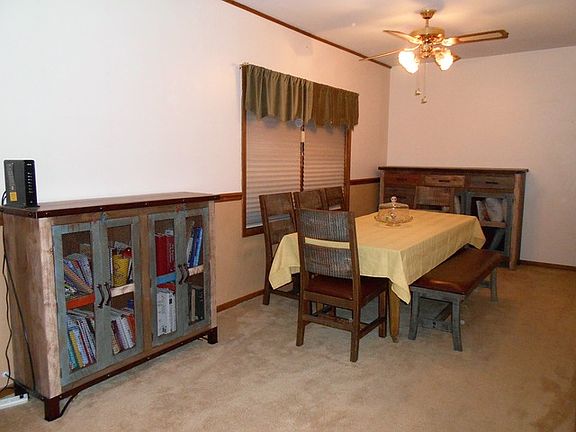 5th image of 2133 N 73rd Ave