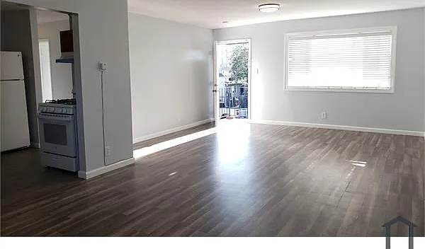 7008 Spencer St #B — Photo 7