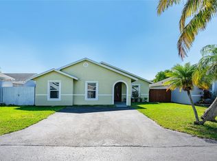 24965 SW 128th Pl, Homestead, FL 33032