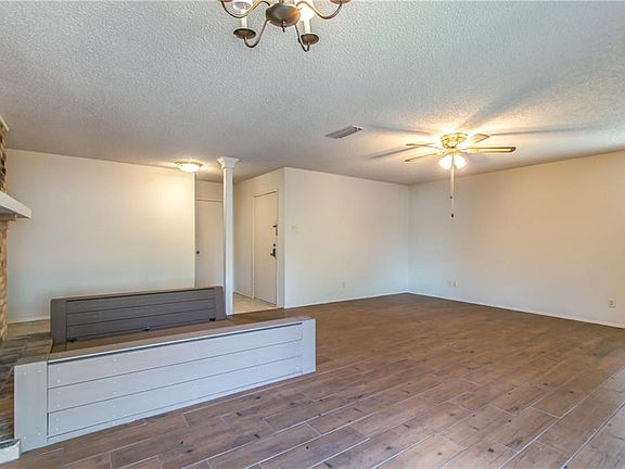 4th image of 3625 Sherrye Pl