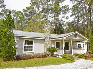 940 S 2nd St, Defuniak Springs, FL 32435