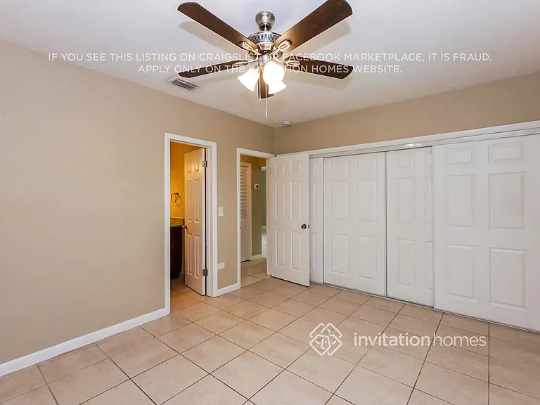 1748 NE 158th St — Photo 10