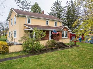 212 Division St, Vassar, MI 48768