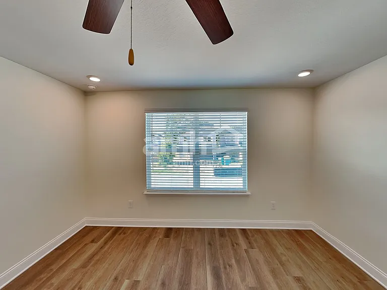 1072 Grafton Ridge Dr — Photo 10