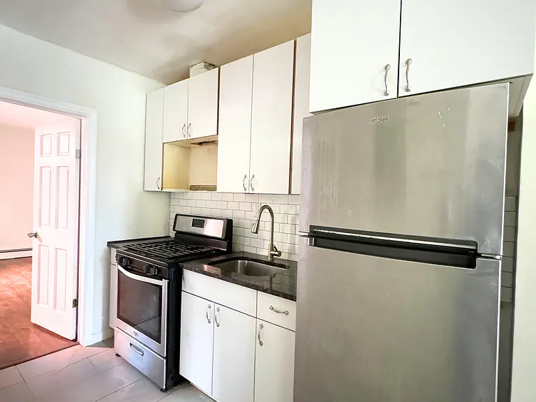 363 Amboy St #1F — Photo 12