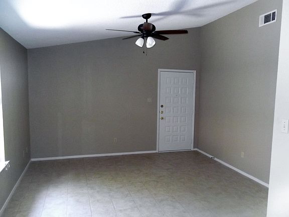 3rd image of 2705B Sunny Ln