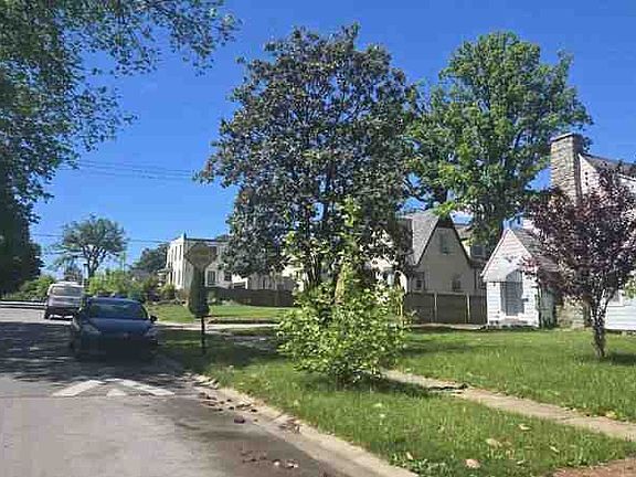 4th image of 3800 Grantley Rd