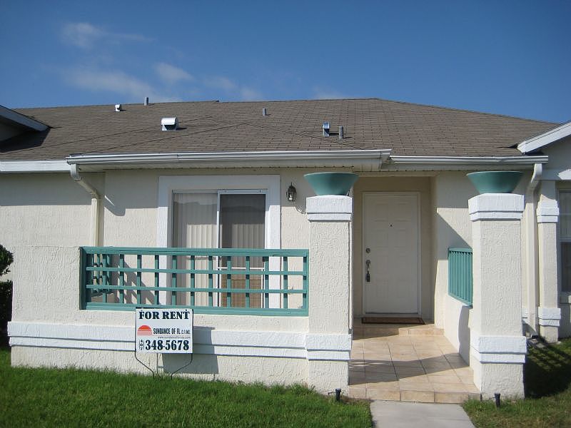 1st image of 3120 Landsend Ct