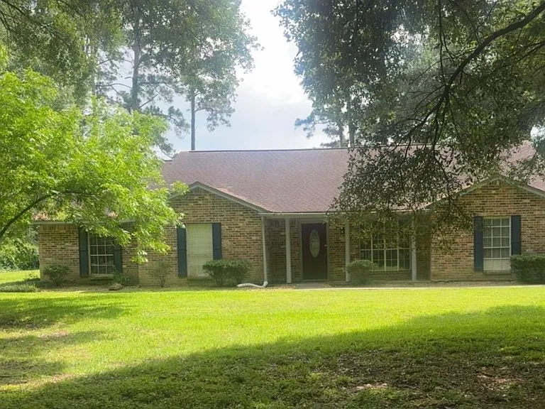 22803 Trailwood Ln — Photo 2