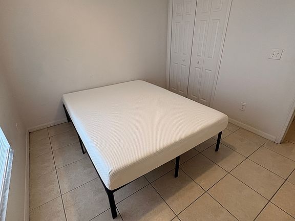 4th image of 243 Ridgecrest Loop APT B