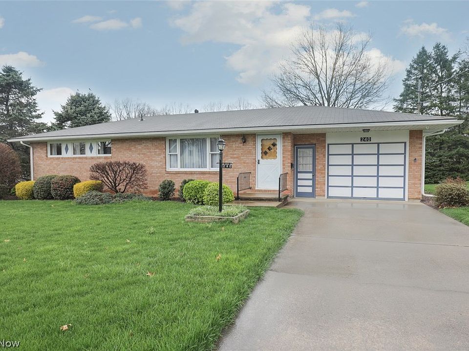 1st image of 240 Stanton Dr
