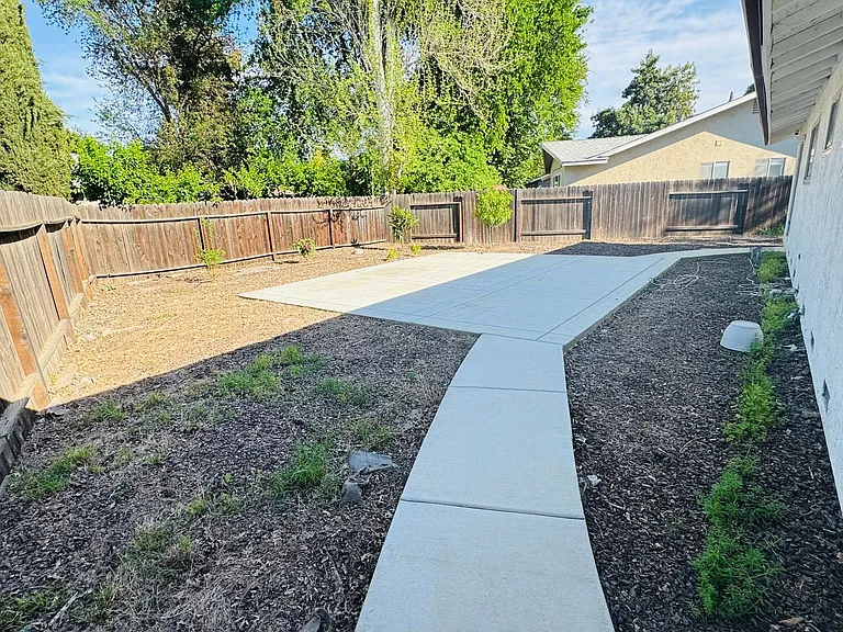 1620 Monarch Ln — Photo 6