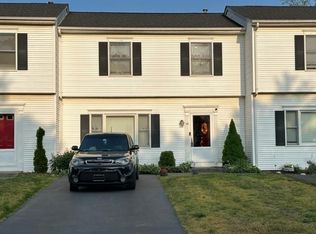 33 Wargo Ct, West Haverstraw, NY 10993