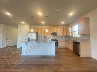 176 Saint Clair Dr, Fuquay Varina, NC 27526