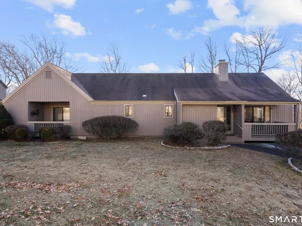 315 Navajo Lane #A, Stratford, CT 06614