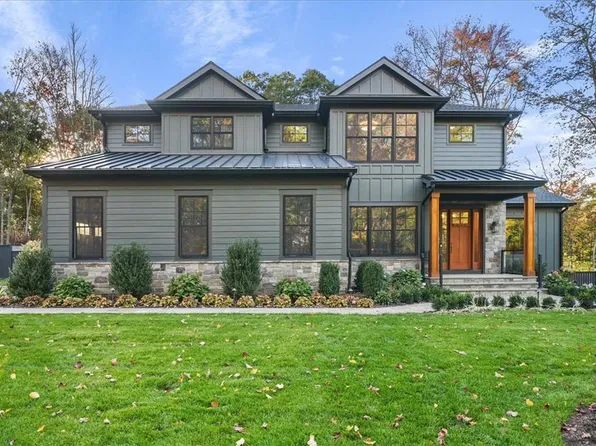 1 Merritt Court, Somers, NY 10589