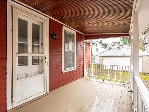 5th image of 78 Boardman St
