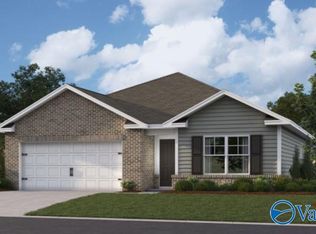 15361 Bees St, Harvest, AL 35749
