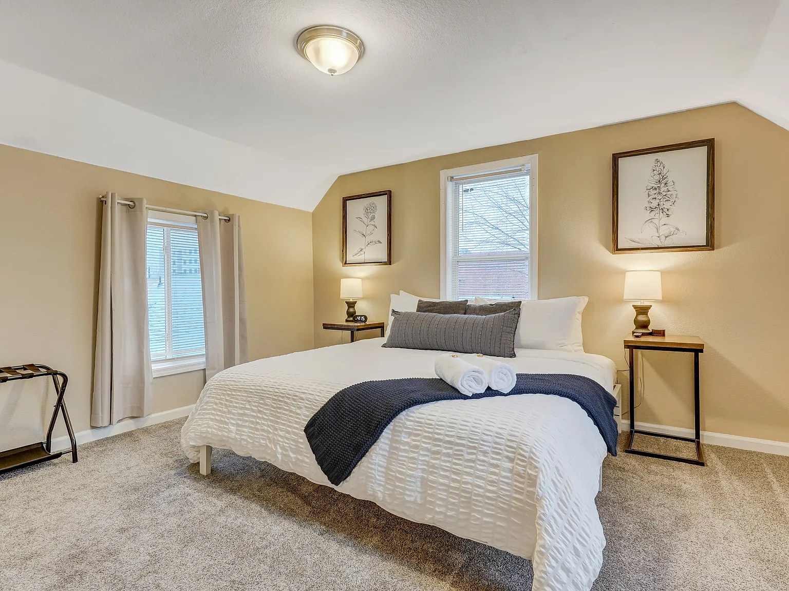 1 bed, 950 sqft, $1,995 — Photo 2
