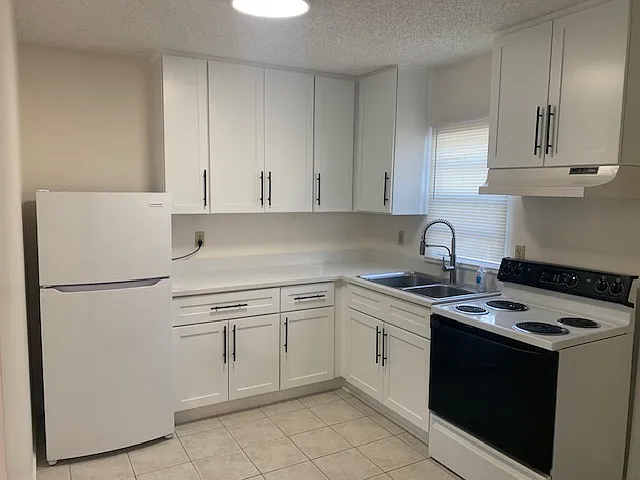 1 bed, 500 sqft, $1,550 — Photo 2
