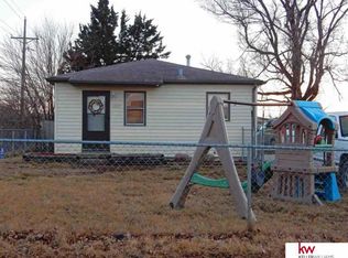 6003 Patterson St, Omaha, NE 68117