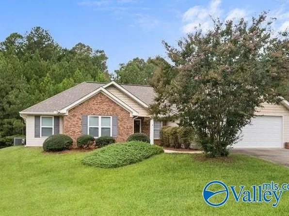 5040 Big Oak Dr W, Southside, AL 35907
