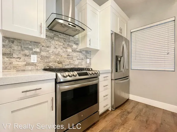 650 S Main St APT 1203, Bountiful, UT 84010