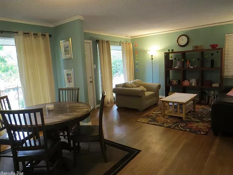 3817 N Cedar St — Photo 5