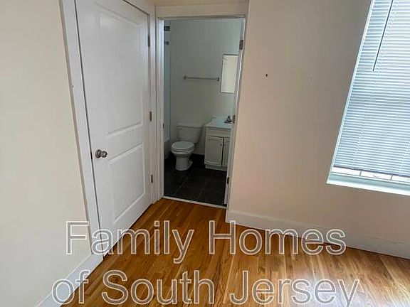 3rd image of 1315 N 15th St #2