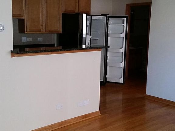 5th image of 1124 Dunlop Ave #2