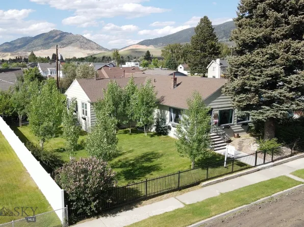 2821 Edwards St, Butte, MT 59701