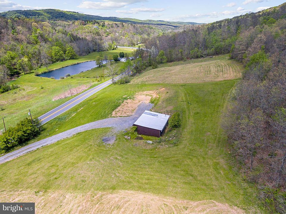 1st image of 3020 Clear Ridge Rd