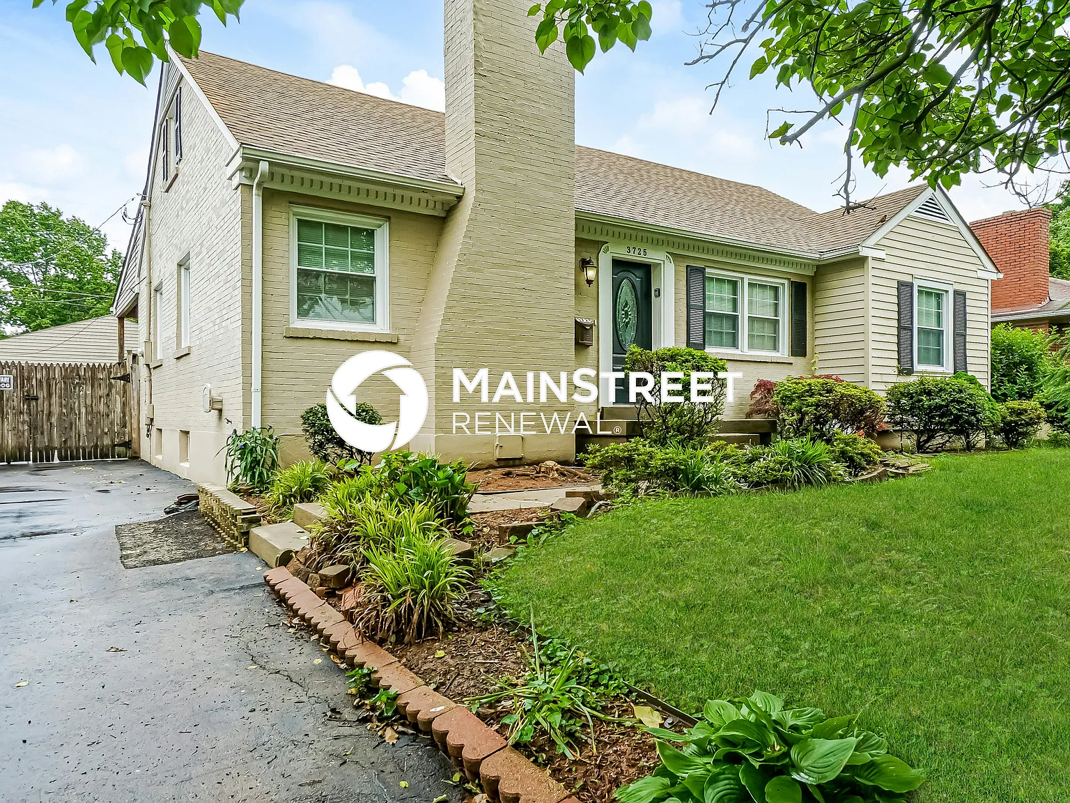 3725 Greenwich Rd — Photo 2