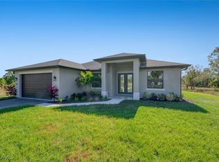 3614 68th Ave NE, Naples, FL 34120