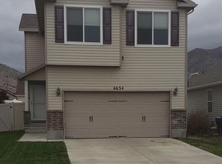 4634 N Maple Dr, Eagle Mountain, UT 84005
