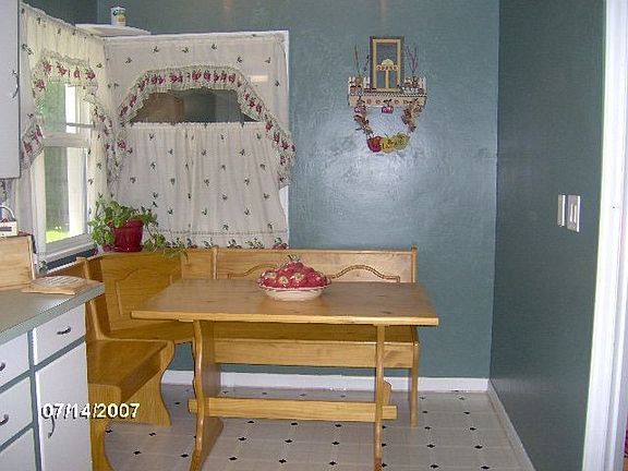 Breakfast Nook