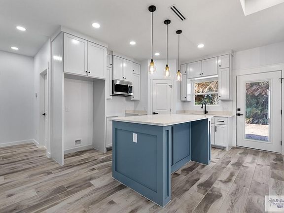 5th image of 6413 N Dorcas Cir