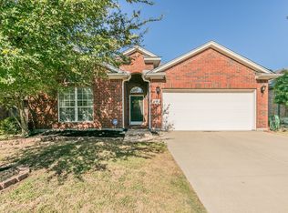 5009 Bedfordshire Dr, Fort Worth, TX 76135