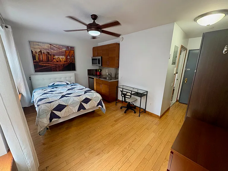 140 E 31st St #57 — Photo 3