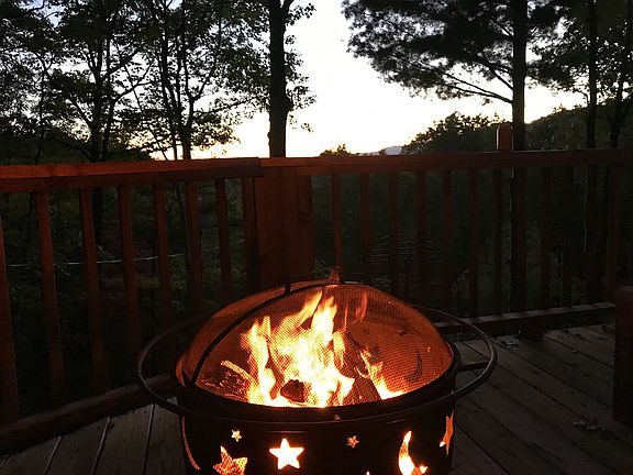 2nd image of 406 Timberland Dr