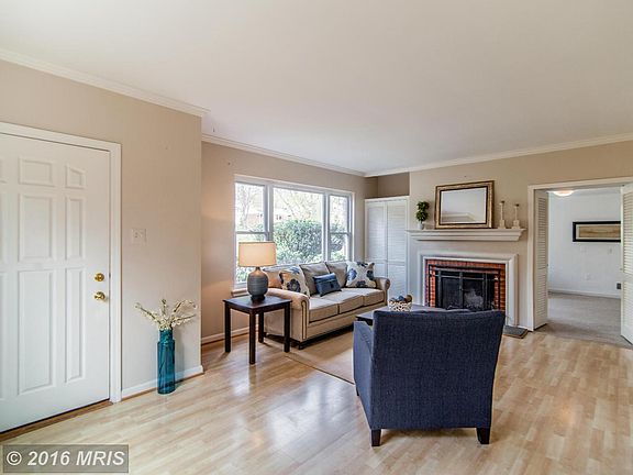 4th image of 3010 Homewood Pkwy