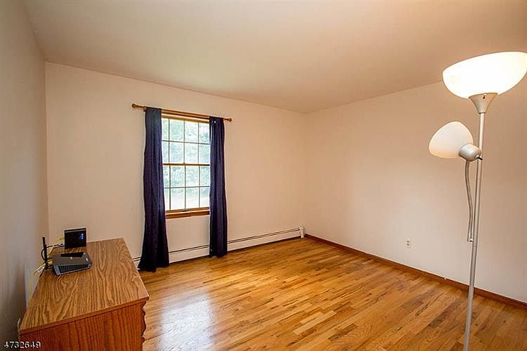 1st image of 41 Morris Ave