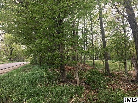 2nd image of 3002 Hatch Rd