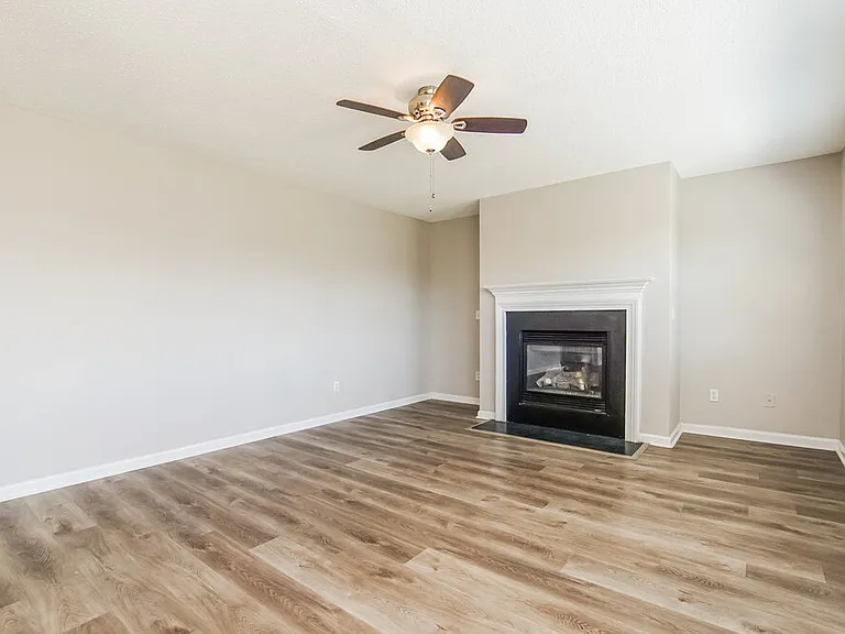 3323 Baseline Rd — Photo 6