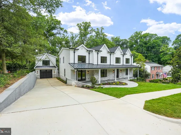 3516 Saylor Pl, Alexandria, VA 22304