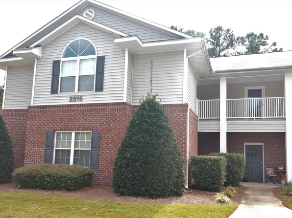 2215 Locksley Woods Dr, Greenville, NC 27858