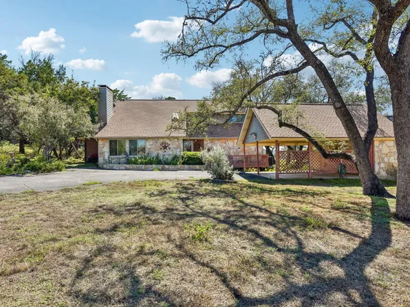 15 Country Ln, Wimberley, TX 78676