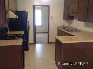 7566 Beverly Dr, Fayetteville, NC 28314