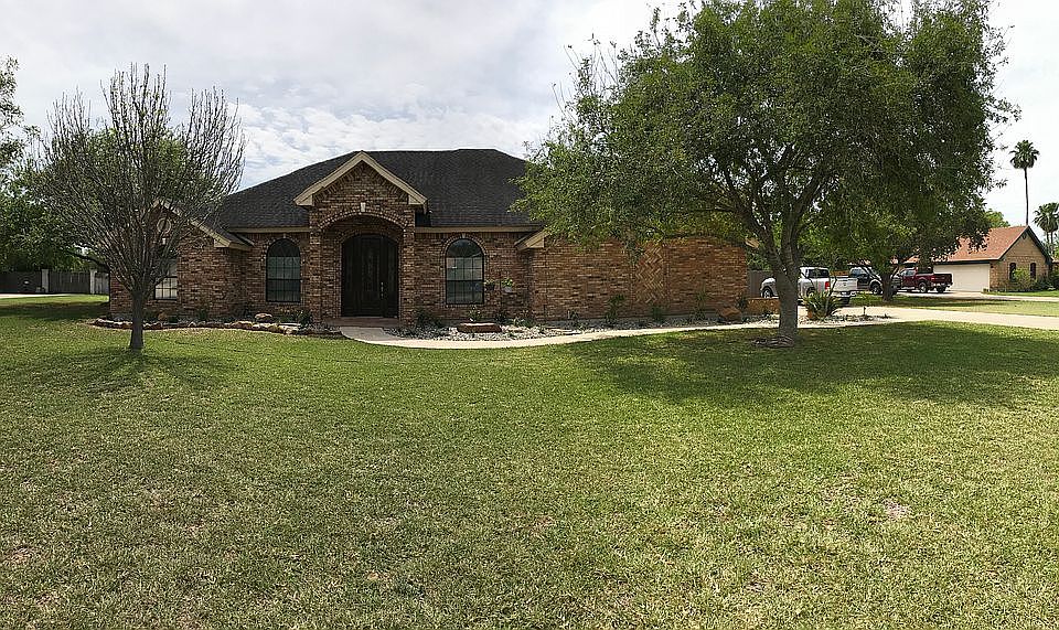 1st image of 8313 Lago Dr