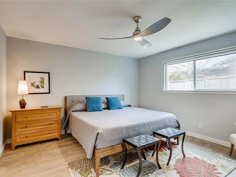2403 Aldford Dr — Photo 10